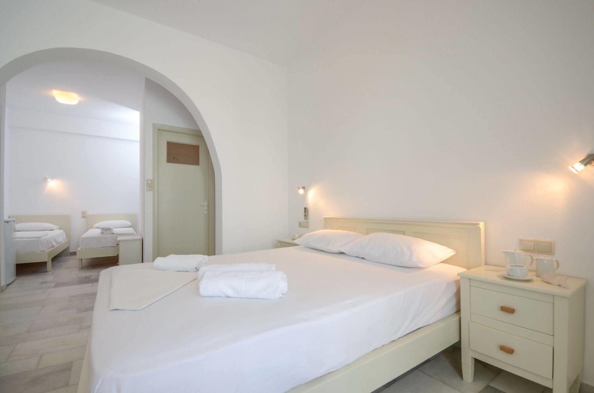 Soula Naxos Hotel Naxos City Exterior photo