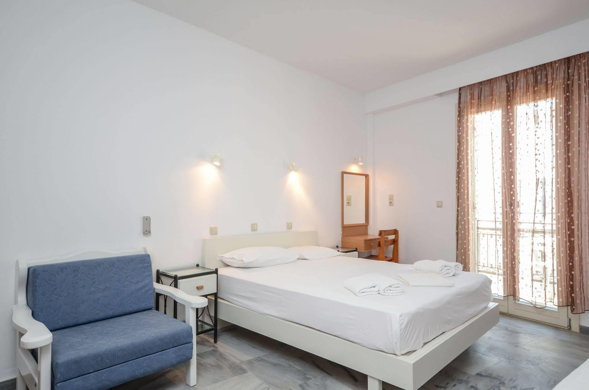 Soula Naxos Hotel Naxos City Exterior photo