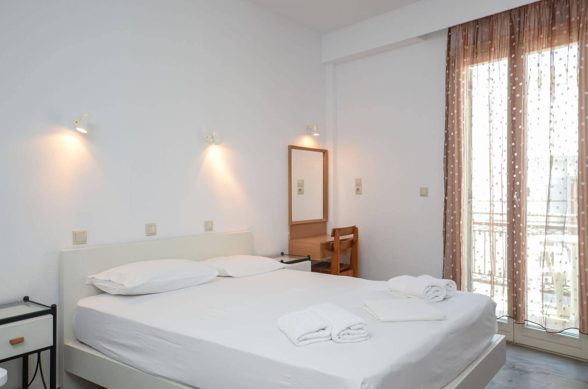 Soula Naxos Hotel Naxos City Exterior photo
